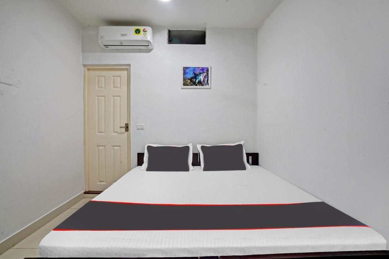 Collection O White House Pearl Kochi Exterior foto