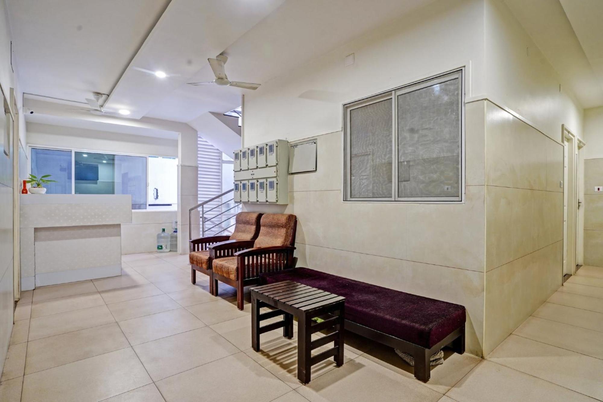 Collection O White House Pearl Kochi Exterior foto